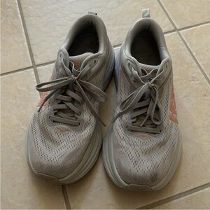 Hoka Bondi 8